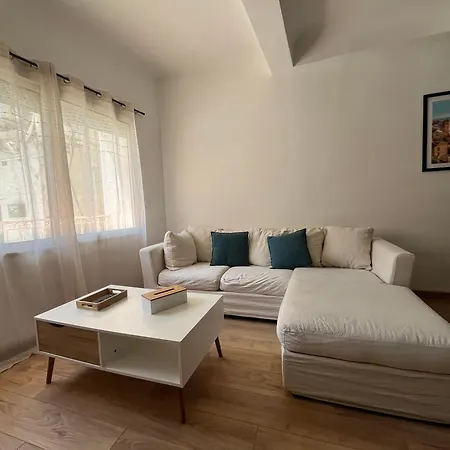 Holiday home Alicia - 6 Pers- Centre Historique Sigean